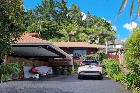 Photo of property in 56 Glennandrew Drive, Half Moon Bay, Auckland, 2012