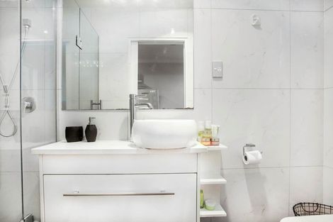 Photo of property in 91 Flat Bush School Road, Flat Bush, Auckland, 2019