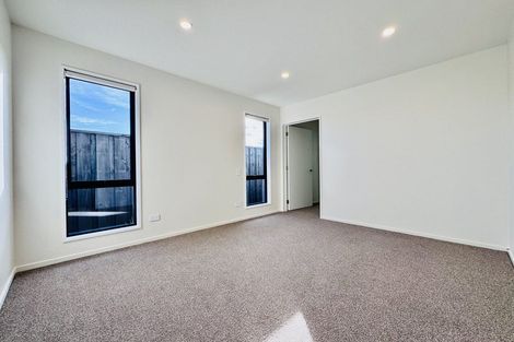 Photo of property in 24 Ruataniwha Avenue, Rangiora, 7400