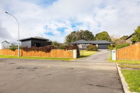 Photo of property in 5 Mahuru Lane, Okato, 4335