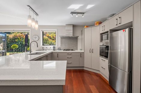Photo of property in 14 Morning Star Terrace, Arthurs Point, Queenstown, 9371