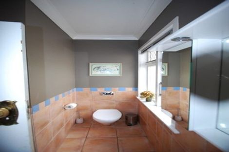 Photo of property in 38 Homewood Avenue, Karori, Wellington, 6012