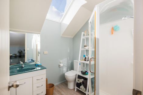 Photo of property in 25 Pirie Street, Palmerston North, 4410