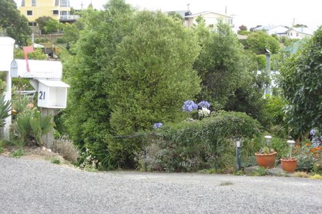 Photo of property in 21 Te Ara Crescent, Diamond Harbour, Lyttelton, 8971