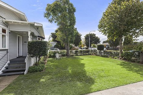 Photo of property in 1/39 Halsey Road, Manurewa, Auckland, 2102