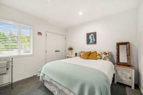 Photo of property in 70 Chesham Avenue, Waipahihi, Taupo, 3330