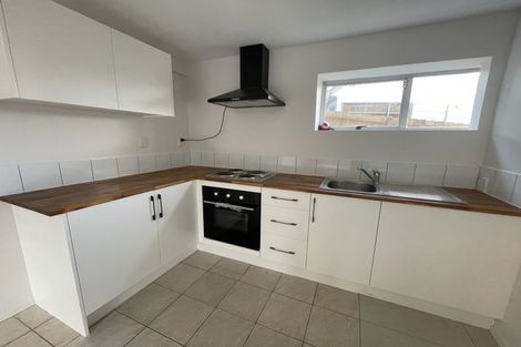 Photo of property in 34 Kingsclere Place, Goodwood Heights, Auckland, 2105