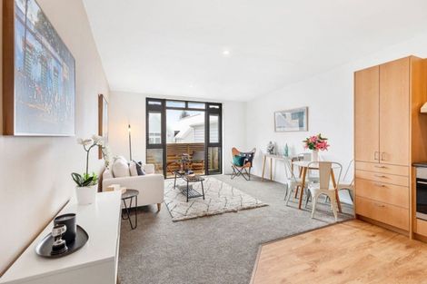 Photo of property in Pirie Street Townhouses, 12/35 Pirie Street, Mount Victoria, Wellington, 6011