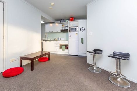 Photo of property in 96 On Symonds Apartments, 507/96 Symonds Street, Grafton, Auckland, 1010