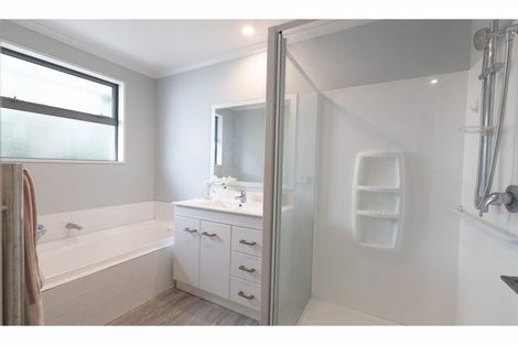 Photo of property in 38 Reginald Street, Burwood, Christchurch, 8083