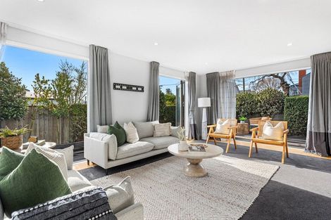 Photo of property in 11 Springfield Road, St Albans, Christchurch, 8014