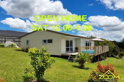 Photo of property in 10 Waterview Place, Haruru, 0204