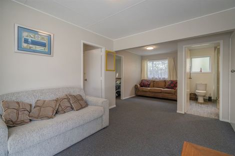 Photo of property in 10 Poplar Street, Whitianga, 3510