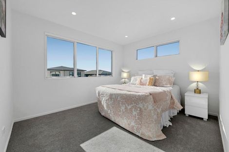 Photo of property in 15 Sagitta Drive, Flat Bush, Auckland, 2019