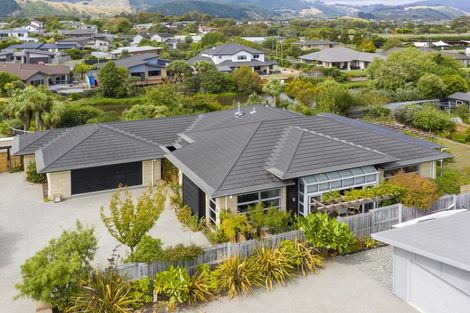 Photo of property in 9 Otupoa Way, Paraparaumu, 5032