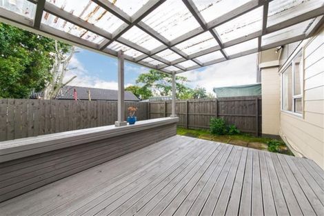 Photo of property in 1/3 Dorendia Place, Clendon Park, Auckland, 2103