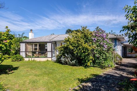 Photo of property in 6 Taverner Street, Carterton, 5713