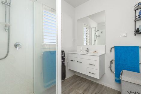 Photo of property in 11 Kamahi Crescent, Papamoa Beach, Papamoa, 3118