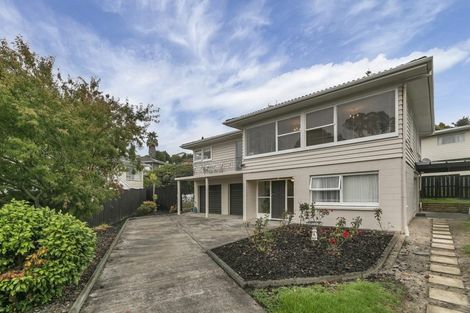 Photo of property in 1 Downing Street, Glenfield, Auckland, 0629