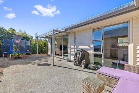 Photo of property in 19 Fairwater Road, Warkworth, 0910