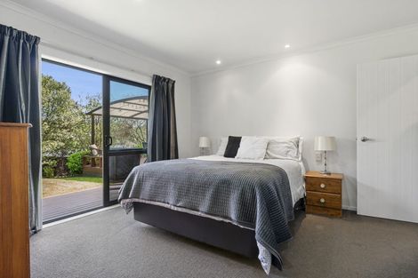 Photo of property in 166 Waterside Drive, Pyes Pa, Tauranga, 3112