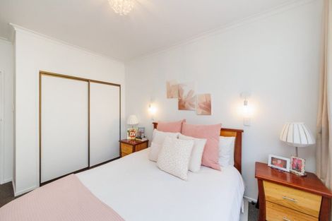 Photo of property in 42a Elmira Avenue, Hokowhitu, Palmerston North, 4410