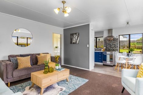 Photo of property in 32 Nassau Avenue, Grenada North, Wellington, 5028