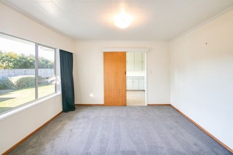 Photo of property in 11 Trigg Crescent, Taradale, Napier, 4112