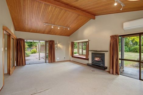 Photo of property in 121 Kennedys Bush Road, Halswell, Christchurch, 8025