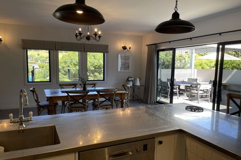 Photo of property in 14 Lakeview Terrace, Taradale, Napier, 4112