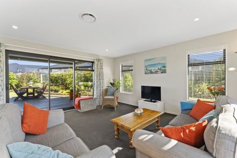 Photo of property in 41 Watkins Drive, Rangiora, 7400