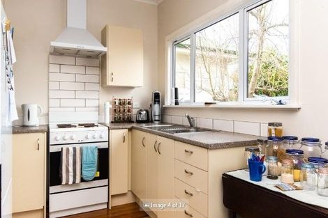 Photo of property in 2/49 Te Mata Road, Havelock North, 4130