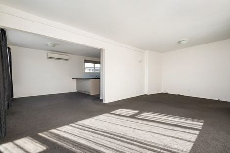 Photo of property in 33 Cotswold Avenue, Bishopdale, Christchurch, 8053