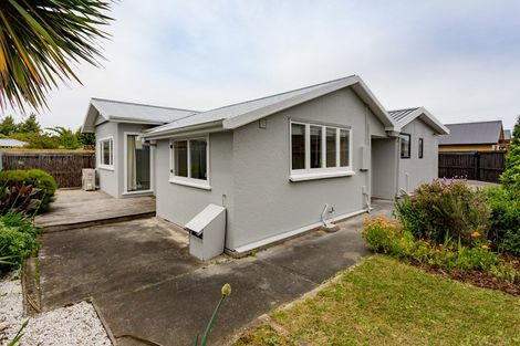 Photo of property in 28 Meadow Street, Papanui, Christchurch, 8052