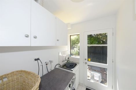 Photo of property in 18 Highland Place, Avonhead, Christchurch, 8042