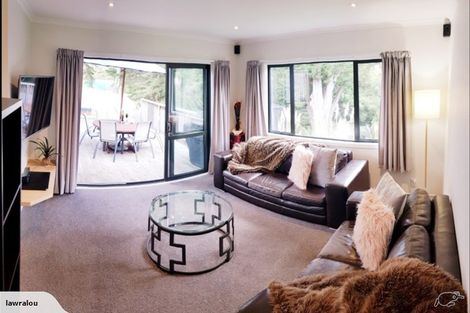 Photo of property in 49 Saunders Close, Whitby, Porirua, 5024