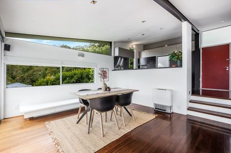 Photo of property in 124 Townsend Road, Miramar, Wellington, 6022