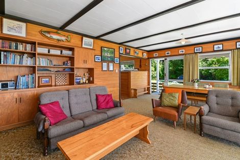 Photo of property in 165 Spencer Road, Lake Tarawera, Rotorua, 3076