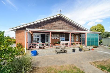 Photo of property in 128 High Street, Bulls, 4818