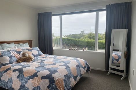 Photo of property in 2 Stuart Street, Holmes Hill, Oamaru, 9401