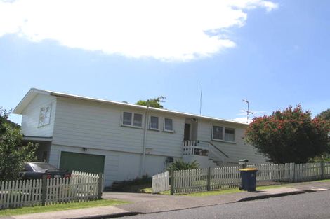 Photo of property in 1/80 Stott Avenue, Birkdale, Auckland, 0626