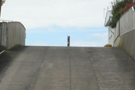 Photo of property in 1/113 Pioneer Road, Moturoa, New Plymouth, 4310