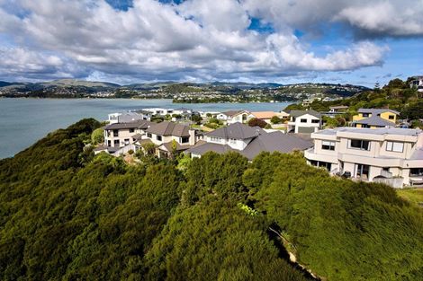 Photo of property in 21 Pendennis Point, Camborne, Porirua, 5026