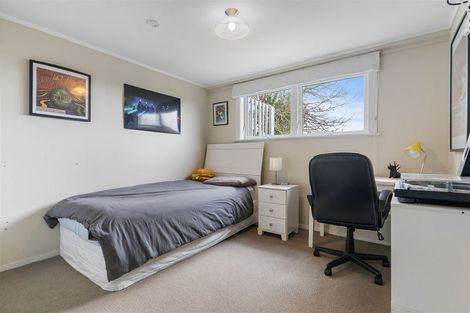 Photo of property in 22 Juniper Road, Sunnynook, Auckland, 0620