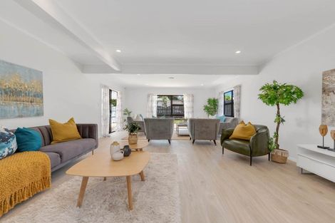 Photo of property in 1/55 Alfriston Road, Manurewa East, Auckland, 2102