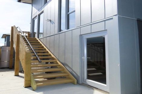 Photo of property in 6/246 Marine Parade, New Brighton, Christchurch, 8061