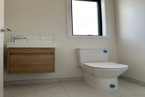 Photo of property in 13 Waimaa Lane, Pokeno, 2402