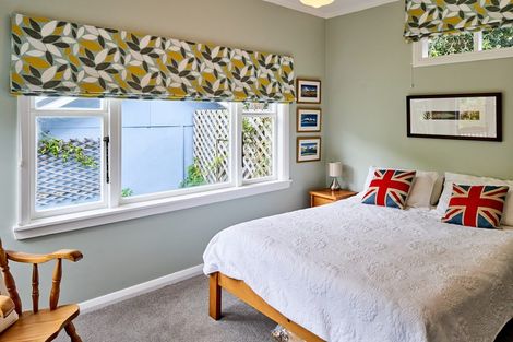 Photo of property in 372 Muritai Road, Eastbourne, Lower Hutt, 5013