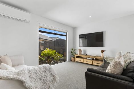 Photo of property in 3 Wahaika Way, Papamoa Beach, Papamoa, 3118