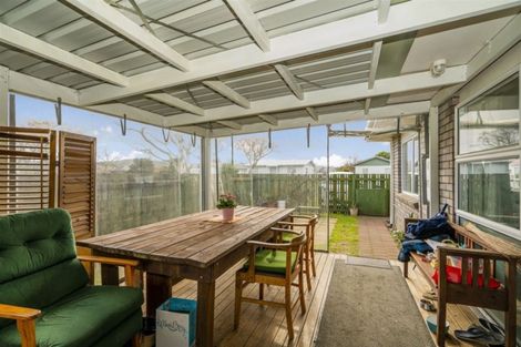 Photo of property in 6 Whitby Avenue, Whitianga, 3510